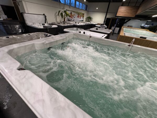 Demo Passion Zwemspa Aquatic 1 - Afbeelding 12