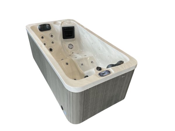 Spa W'eau Iseo Nieuw