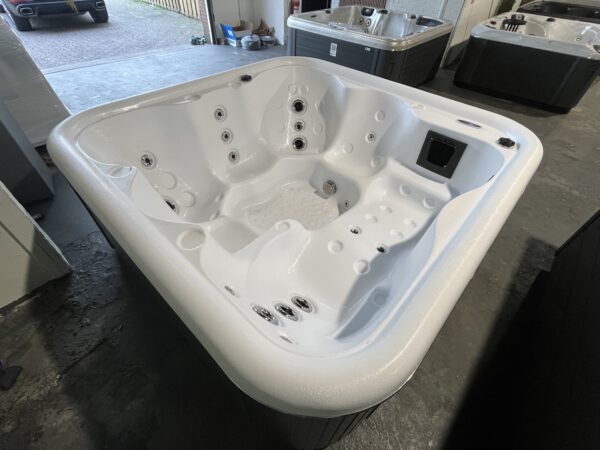 Spa SHN-306 Nieuw - Afbeelding 4